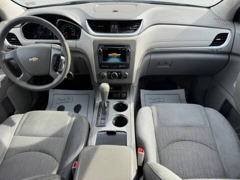2016 Chevrolet Traverse LS
