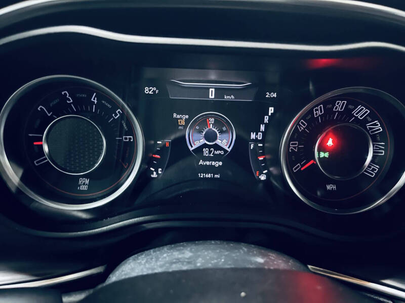 2015 Dodge Challenger SXT