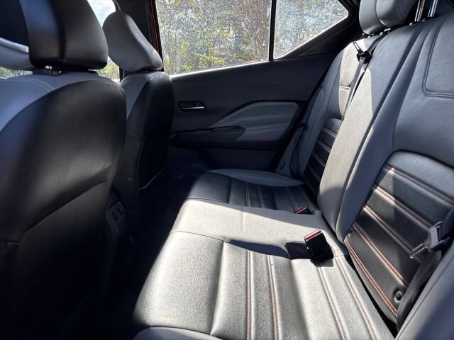 2023 Nissan Kicks SR