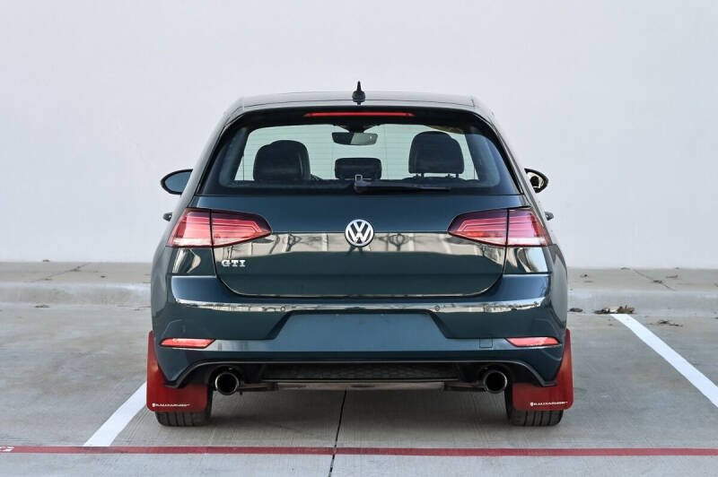 2018 Volkswagen Golf GTI S