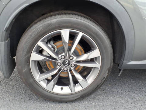 2022 Infiniti QX60 Luxe