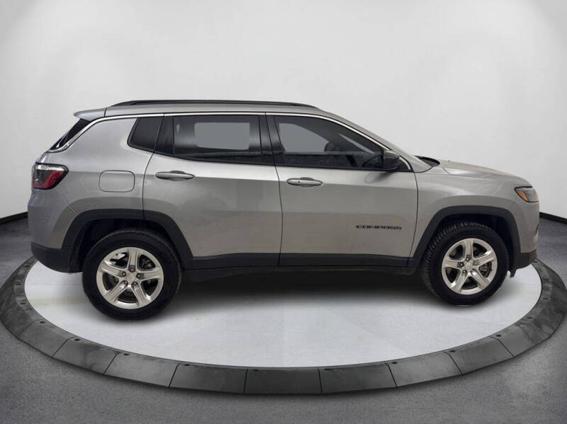 2023 Jeep Compass Latitude