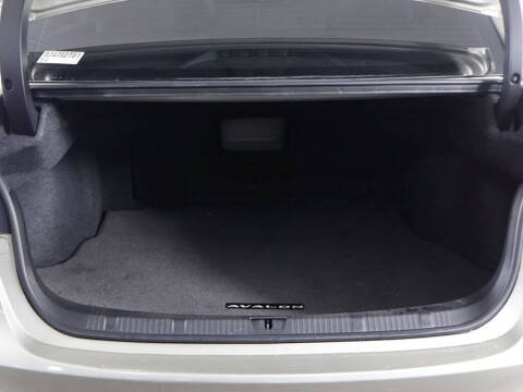 2013 Toyota Avalon XLE