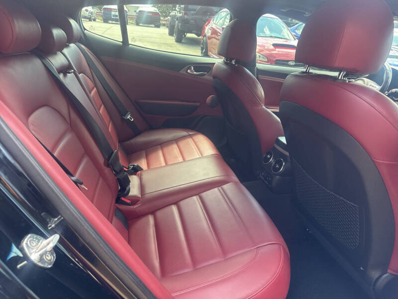 2018 Kia Stinger GT2