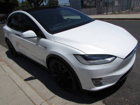 2016 Tesla Model X 90D