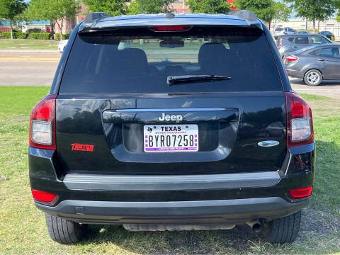 2016 Jeep Compass Latitude