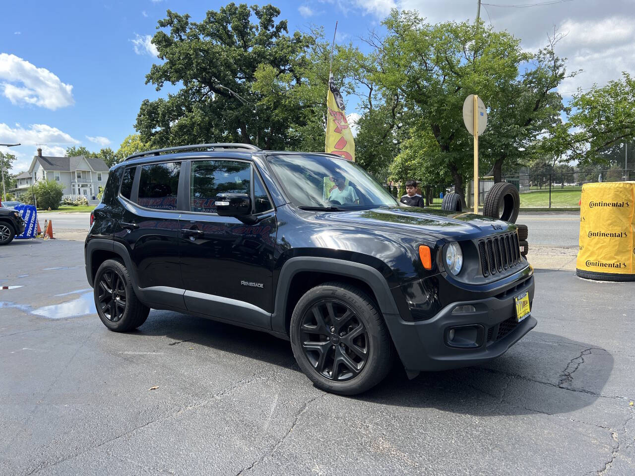 2017 Jeep Renegade Altitude 4dr SUV's photo