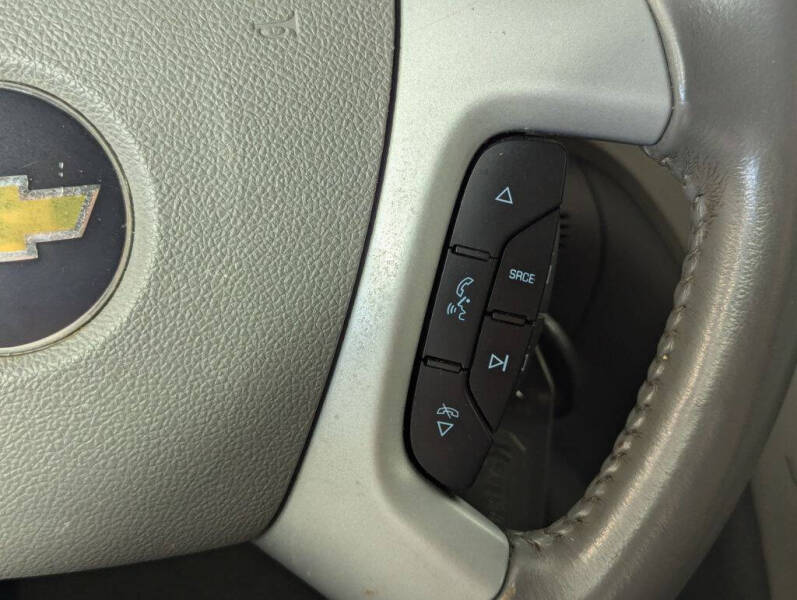 2011 Chevrolet Traverse LT