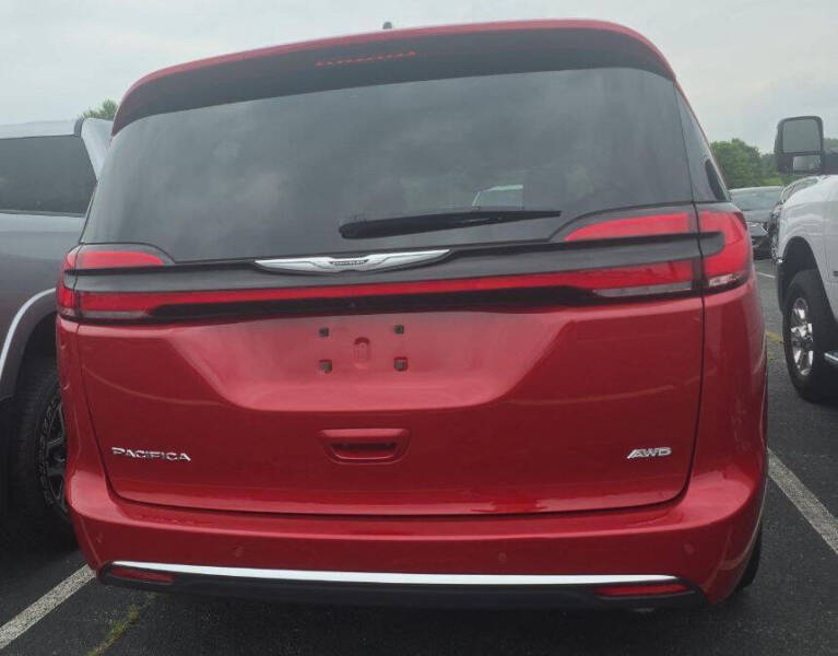 2025 Chrysler Pacifica Pinnacle