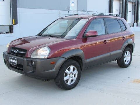 2005 Hyundai Tucson for sale at R & I Auto in Lake Bluff IL