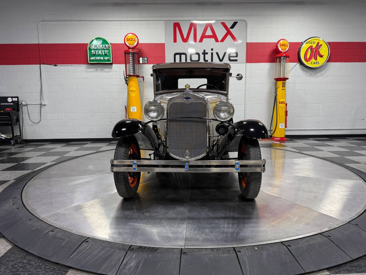 1930 Ford Model A 6