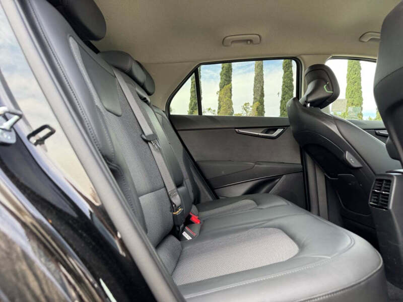 2023 Kia Niro EX