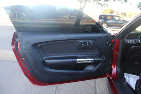 2015 Ford Mustang V6