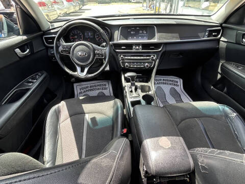 2018 Kia Optima LX