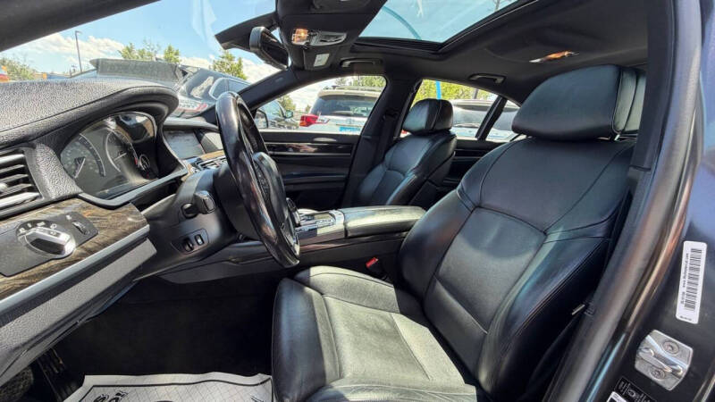 2012 BMW 7 Series