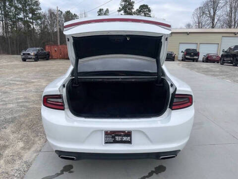 2017 Dodge Charger SXT