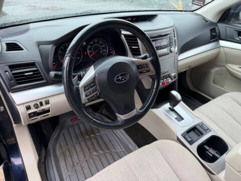 2013 Subaru Outback 2.5i Premium
