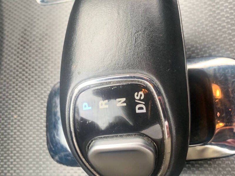 2014 Chrysler 300 S