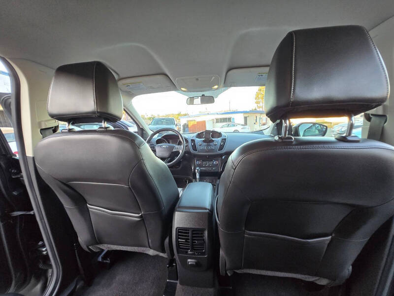 2017 Ford Escape SE