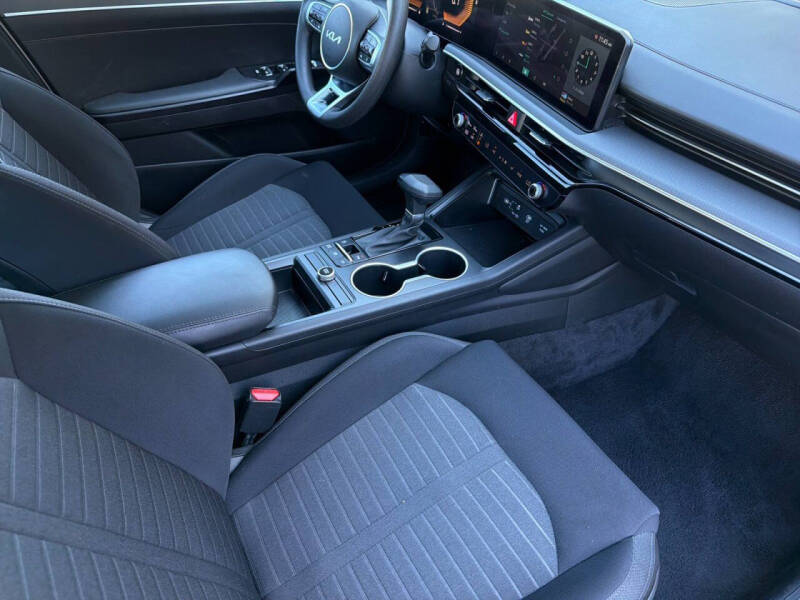 2026 Kia K5 LXS