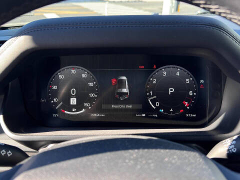 2024 Land Rover Defender 130 P400 X-Dynamic SE