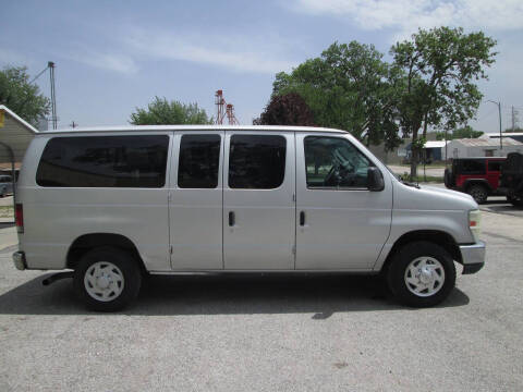 2010 Ford E-Series E-350 SD XLT