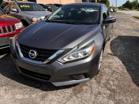 2016 Nissan Altima for sale at NORTH CHICAGO MOTORS INC in North Chicago IL