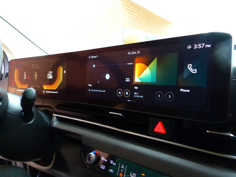 2025 Kia Carnival EX