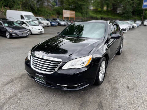 2014 Chrysler 200 LX
