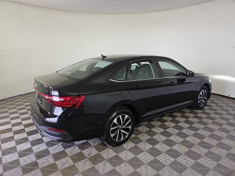 2025 Volkswagen Jetta S