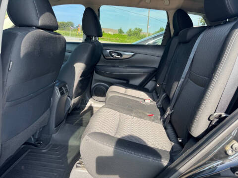 2018 Nissan Rogue SV