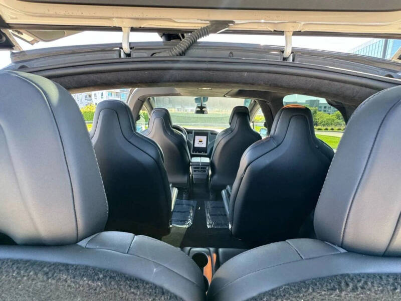 2018 Tesla Model X 75D