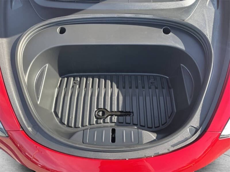 2023 Tesla Model 3 Performance