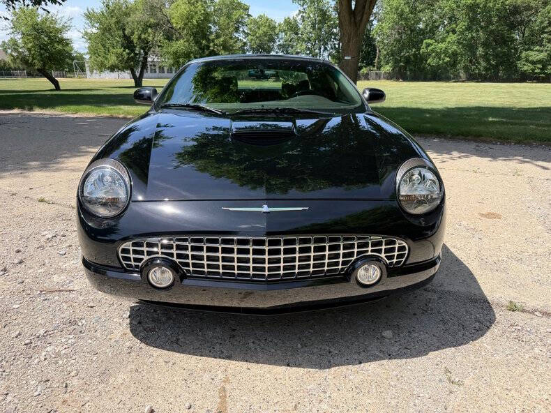 2002 Ford Thunderbird Deluxe