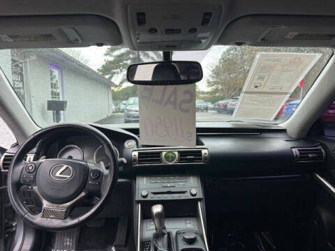 2016 Lexus IS 200t