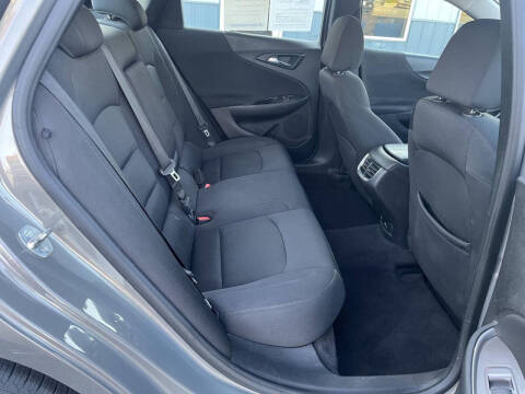 2017 Chevrolet Malibu LT