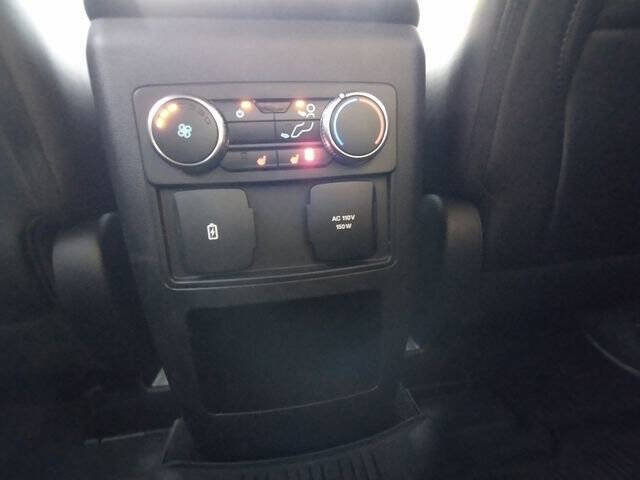 2021 Ford Explorer Platinum