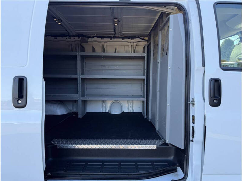 2021 Chevrolet Express 3500