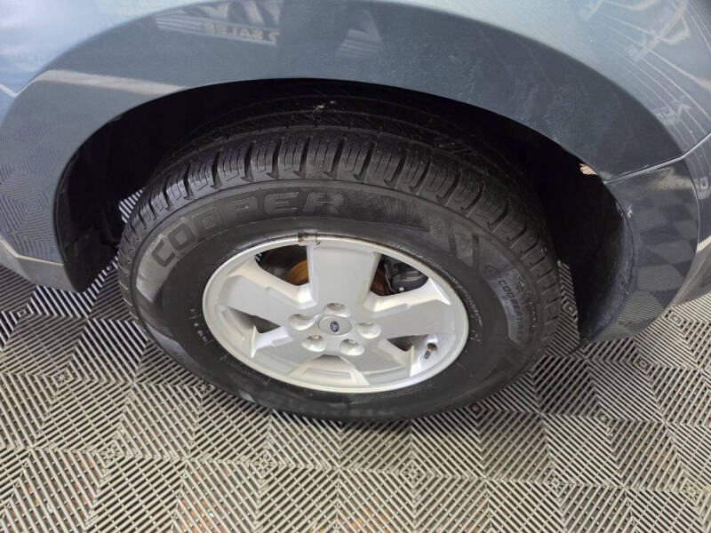 2011 Ford Escape XLT