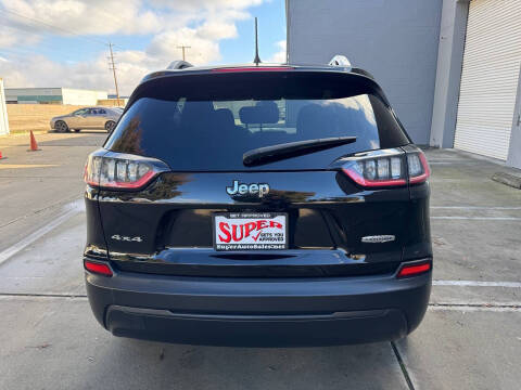 2019 Jeep Cherokee Latitude