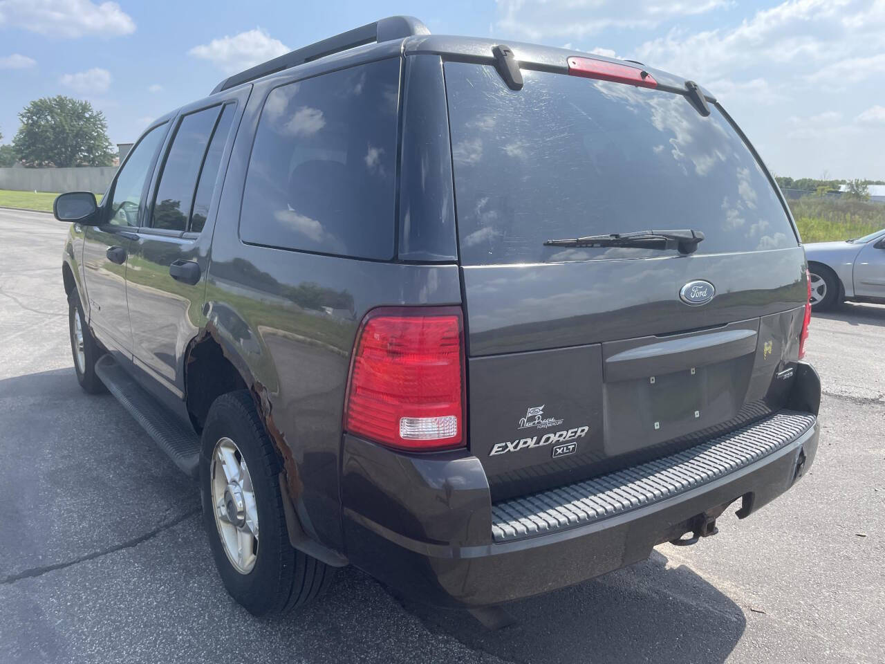 2005 Ford Explorer for sale at Twin Cities Auctions in Elk River, MN