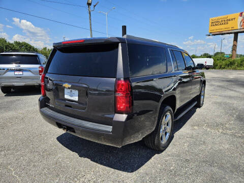 2017 Chevrolet Suburban LT