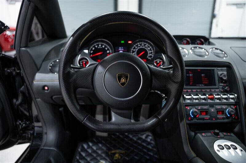 2011 Lamborghini Gallardo LP 560-4