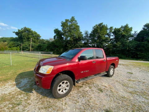 2005 Nissan Titan for sale at Tennessee Valley Wholesale Autos LLC in Huntsville AL