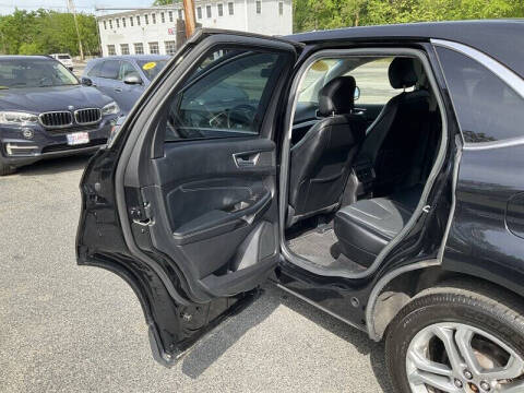 2017 Ford Edge Titanium