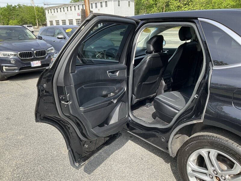 2017 Ford Edge Titanium
