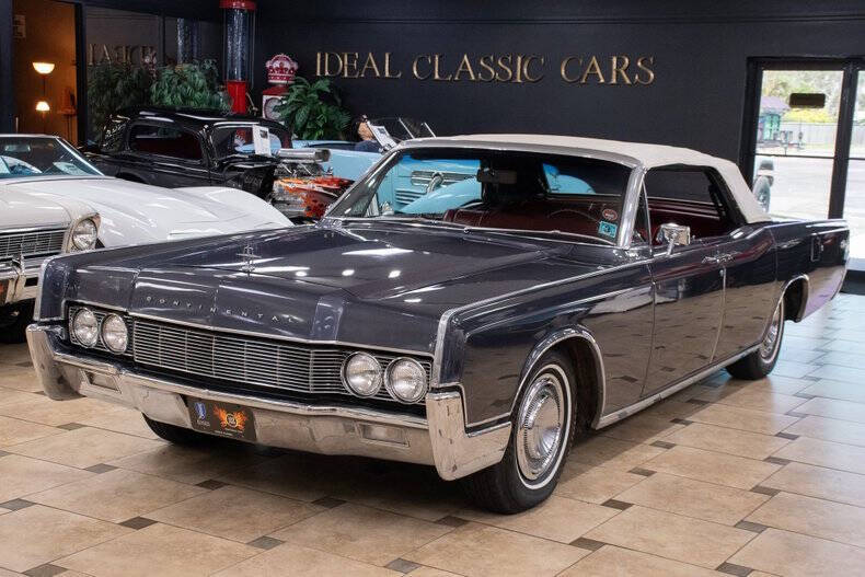 1967 Lincoln Continental