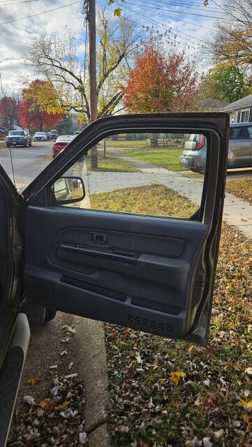 2002 Nissan Xterra for sale at C4C AUTO SALES in Orlando, FL