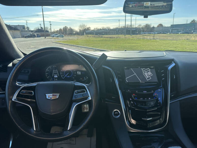 2018 Cadillac Escalade ESV Platinum