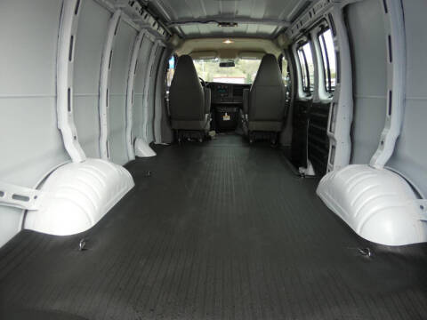 2026 GMC Savana 2500